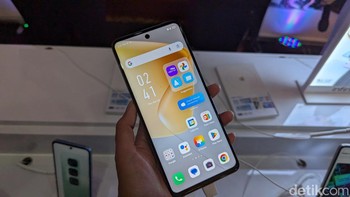 Infinix juga meluncurkan dua ponsel lain di lini Hot 50 series yaitu Hot 50 dan Hot 50 5G. Foto: Virgina Maulita Putri/detikINET