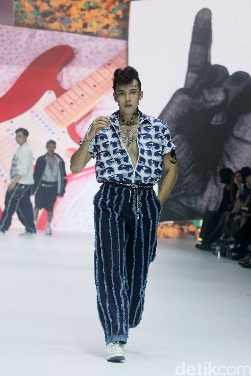 Koleksi Danjyo Hiyoji di JFW 2025