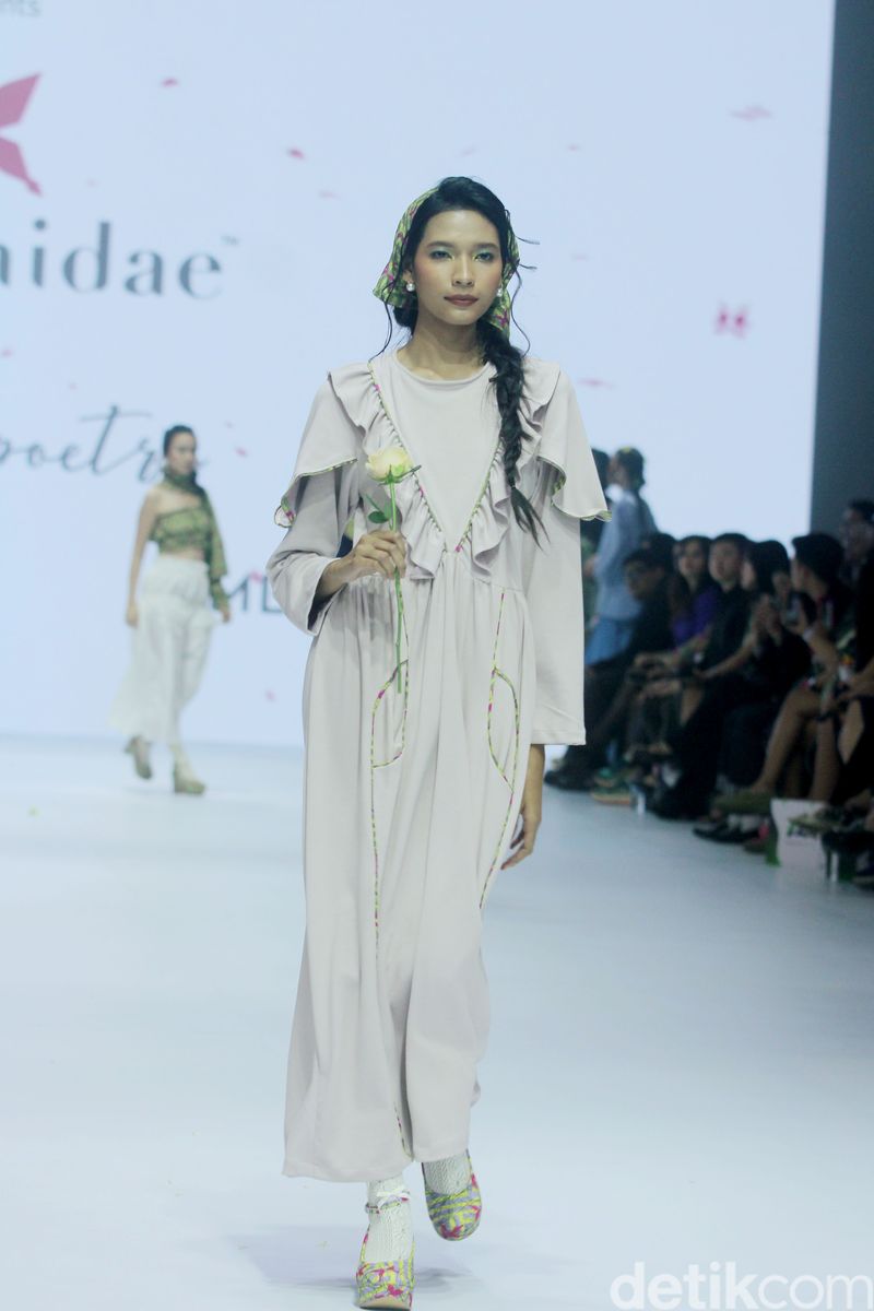 Koleksi Tities Saputra di JFW 2025