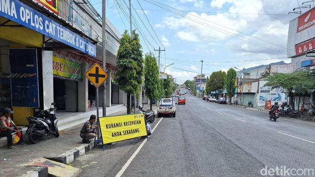 Rambu-rambu baru di Bangjo Ponten Wonogiri, Kamis (24/10/2024).