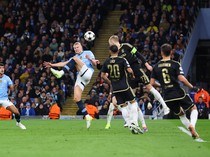 Haaland yang Doyan Cetak Gol di Luar Nalar