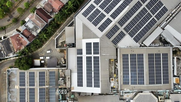 Marak Pengunaan Solar Panel untuk Tekan Emisi Karbon