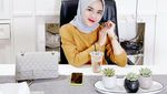 Gaya Mentereng Medina Zein Saat Ngopi Bareng Suami