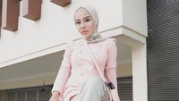 Medina ditahan di Lapas Perempuan Kelas IIA Jakarta. Tepat pada Kamis (24/10) ia bebas usai menjalani hukuman selama 2 tahun 4 bulan. Foto: Instagram/medinazein