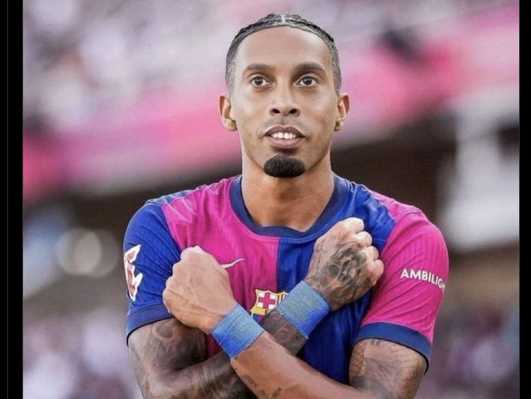 Meme Raphinha Menyala! Menjelma Jadi Ronaldinho Saat Lumat Bayern
