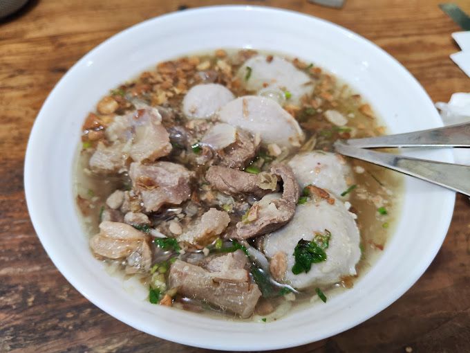 Pakai Topping Tetelan Melimpah 5 Bakso Ini Gurihnya Mantul