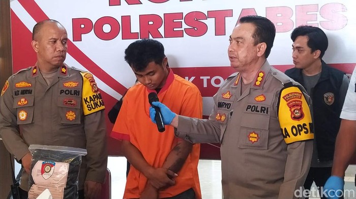 Polisi berhasil amankan begal kambuhan yang sudah beraksi 10 kali di Palembang, satu tewas ditembak.