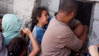 Dia tidak sendiri, anak Palestina yang lain juga mengalami hal yang sama.