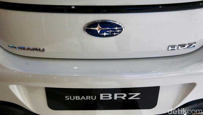 Resmi Meluncur, Ini Tampang Subaru BRZ 2025 Subaru Indonesia meluncurkan BRZ 2025 di Jakarta, Kamis (24/10/2024). Mobil ini dibanderol dengan harga Rp 885 juta OTR Jakarta untuk tipe M/T dan Rp 895 juta untuk tipe A/T.