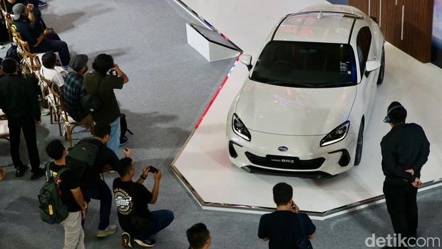 Subaru Indonesia meluncurkan BRZ 2025 di Jakarta, Kamis (24/10/2024). Mobil ini dibanderol dengan harga Rp 885 juta OTR Jakarta untuk tipe M/T dan Rp 895 juta untuk tipe A/T.