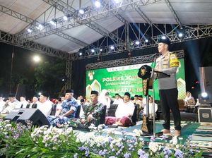 Ribuan Orang di Jombang Berselawat untuk Pilkada Aman