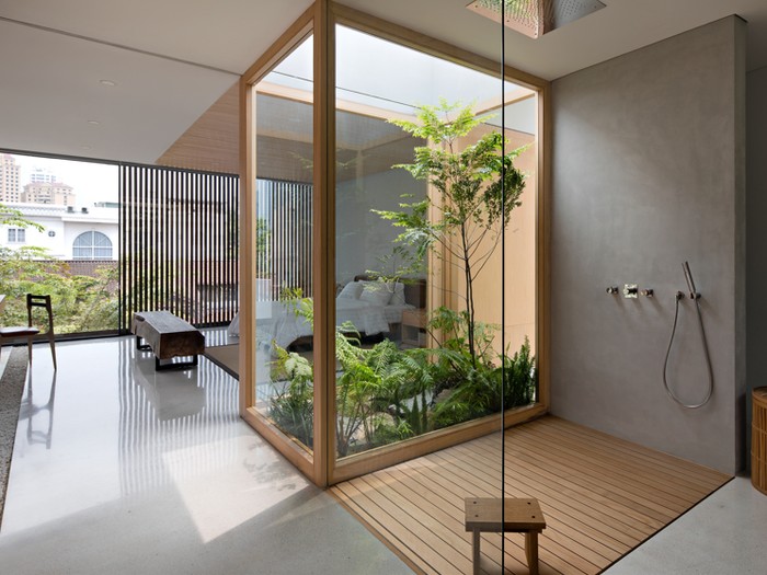 Rumah Futuristik di Kebayoran Baru