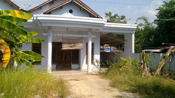 Rumah Miwat, lansia di Pekalongan yang ditemukan meninggal tinggal rangka, Kamis (24/10/2024).