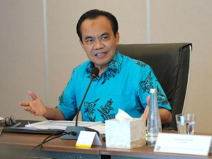 Sekretaris Menteri Koordinator (Sesmenko) Bidang Perekonomian RI Susiwijono Moegiarso selaku Ketua Dewan Pengawas BP Batam.