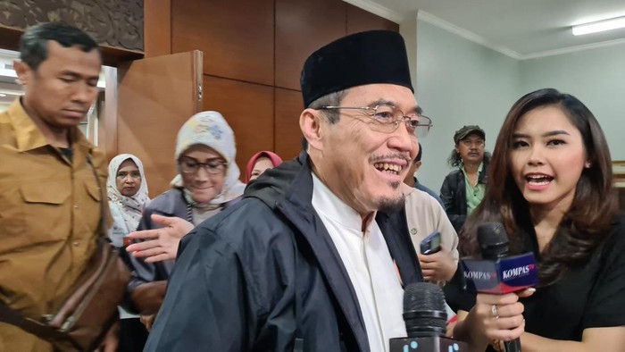 Cawagub nomor urut 1, Suswono, di Deklarasi Forum Aktifis Alumni HMI (FAAHMI) dan Sahabat RIDO di Hotel Balairung, Jakarta Timur, Kamis (24/10/2024).