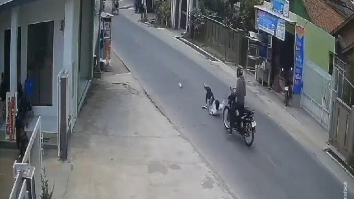 Tangkapan layar video viral tabrak lari di KBB.