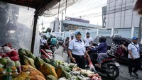 Pengadilan Negeri (PN) Niaga Semarang menyatakan perusahaan tekstil PT Sri Rejeki Isman Tbk (SRIL) atau Sritex dinyatakan pailit. Hal tersebut tercantum dalam putusan dengan nomor perkara 2/Pdt.Sus-Homologasi/2024/PN Niaga Semarang.