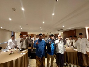 Alasan Kiai Khos Jateng Dukung Ahmad Luthfi-Taj Yasin: Jebolan Pesantren