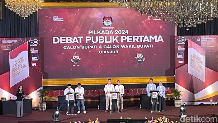 Debat perdana Calon Bupati dan Wakil Bupati Cianjur
