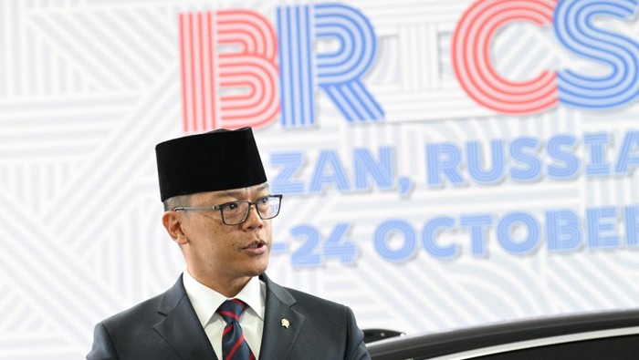 Indonesias Foreign Minister Sugiono arrives at the BRICS summit in Kazan, Russia October 24, 2024. Kirill Zykov/BRICS-RUSSIA2024.RU Host Photo Agency via REUTERS ATTENTION EDITORS - THIS IMAGE WAS PROVIDED BY A THIRD PARTY. MANDATORY CREDIT.