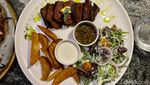 Juicy! Ada Hanger Steak dan Nasgor Kambing di Resto Kekinian Bandung