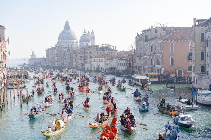 Karnaval di Venesia