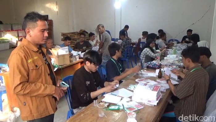 kpu kota pasuruan geber pelipatan surat suara