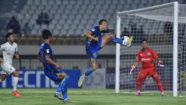 Laga Persib Bandung vs Lion City Sailors.