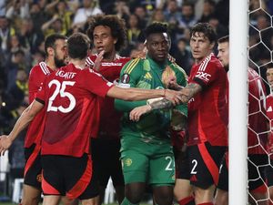 Pemain MU Ini Diklaim Bakal Kena Depak, Milan Diminta Segera Bergerak