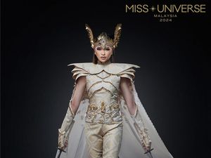 Foto Miss Universe Malaysia Pamer Kostum Nasional Disebut Mirip Power Rangers