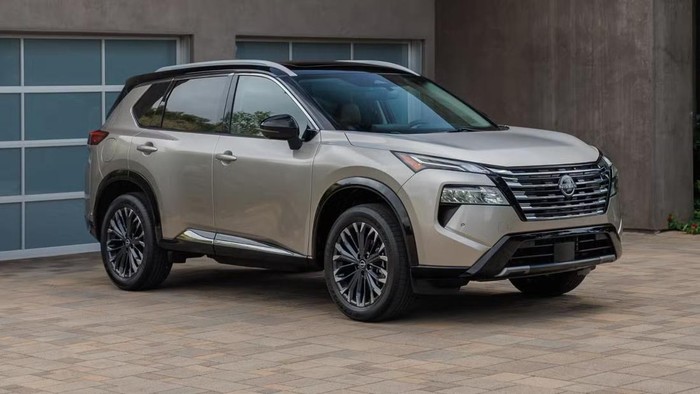 Model terbaru Nissan Rogue, kembaran Nissan X-Trail