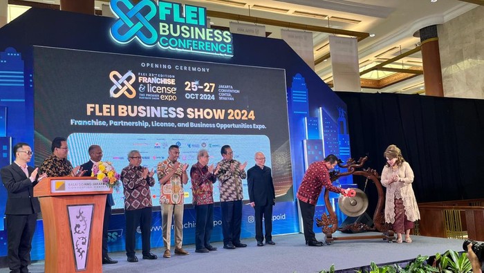 Pameran Franchise and License Expo Indonesia (FLEI) Business Show 2024 digelar mulai hari ini.