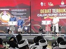 Saling Serang Raden Cahyo dan Sedana Arta di Debat Pilgub Bangli 2024