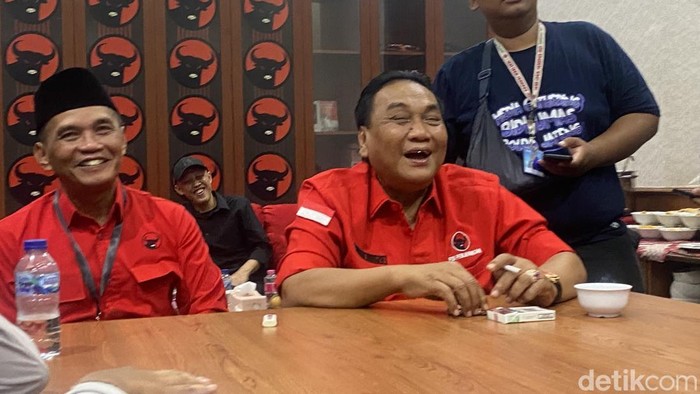 Ketua DPD Jateng Bambang Pacul Wuryanto di Kantor DPD PDIP Jateng, Jumat (25/10/2024).