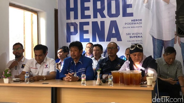 Jumpa pers di posko pemenangan Heroe-Pena, Mantrijeron, Kota Jogja, Rabu (23/10/2024).