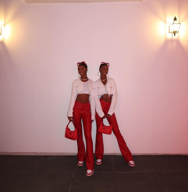 Kembar Combs sendiri diketahui kerap memamerkan gaya hidup mewah dengan pakaian branded hingga naik jet pribadi di Instagram. Foto: Instagram @the_combs_twins