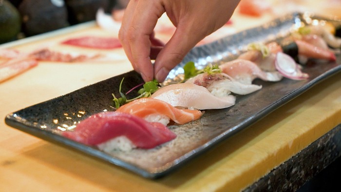 titik kritis halal restoran omakase