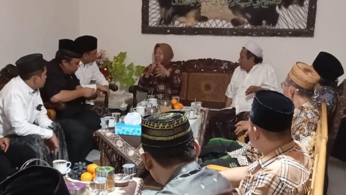 Risma-Gus Hans di Ponpes Tremas Pacitan
