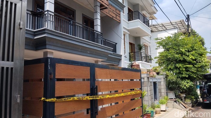 Rumah penemuan mayat dalam toren di Kelapa Gading