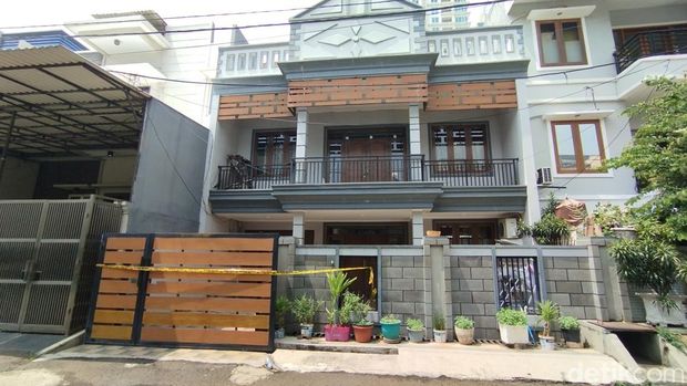 Rumah penemuan mayat dalam toren di Kelapa Gading