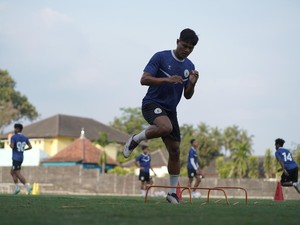 Sempat Akhiri Musim Lebih Cepat karena ACL, Kondisi Bek PSS Fachruddin Membaik