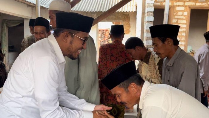 Achmad Fauzi
