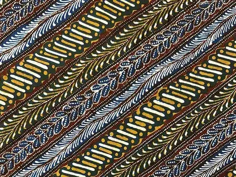 Batik motif udan liris.
