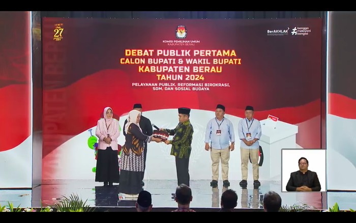 Debat Pilbup Berau 2024 Digelar! (Dok YouTube KPU Kabupaten Berau)