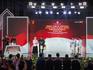 Debat Pilbup Berau, 2 Paslon Ditanya soal Antikorupsi hingga Toleransi