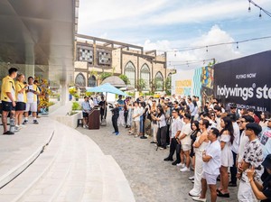 Beach Club Terbesar Dunia Buka Toko, Bisa Belanja sambil Party di Bali