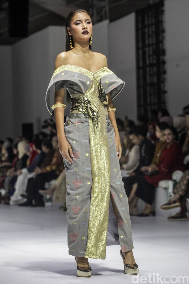 Karya Maya Ratih di JFW 2025