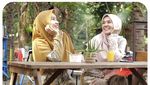 Keseruan Dhini Aminarti Saat Makan Bareng Suami hingga Masak