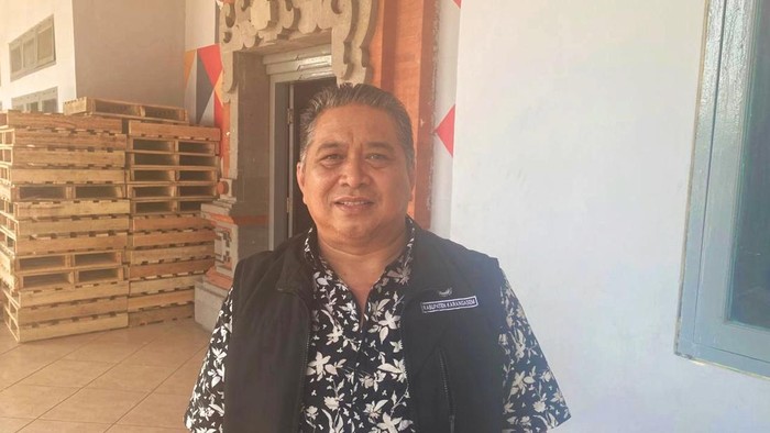 Ketua KPU Karangasem I Putu Darma Budiasa. (Foto: I Wayan Selamat Juniasa/detikBali)