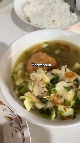 Heboh! Konten Kreator Habiskan Rp 238 Ribu Makan Soto Ayam di Jogja